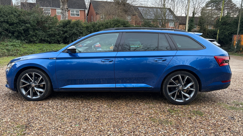 Skoda Superb 1.5 TSI Sport Line Plus 5dr DSG Petrol Estate